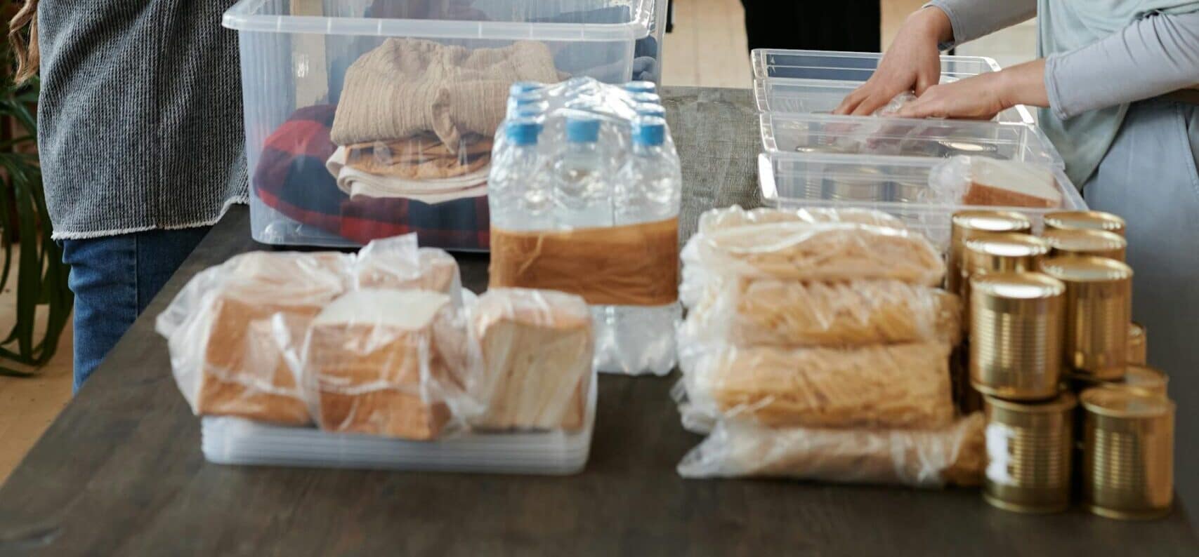 My Deen Institute , Zakat al-Fitr: The Essential Guide for Muslims Zakat al-Fitr